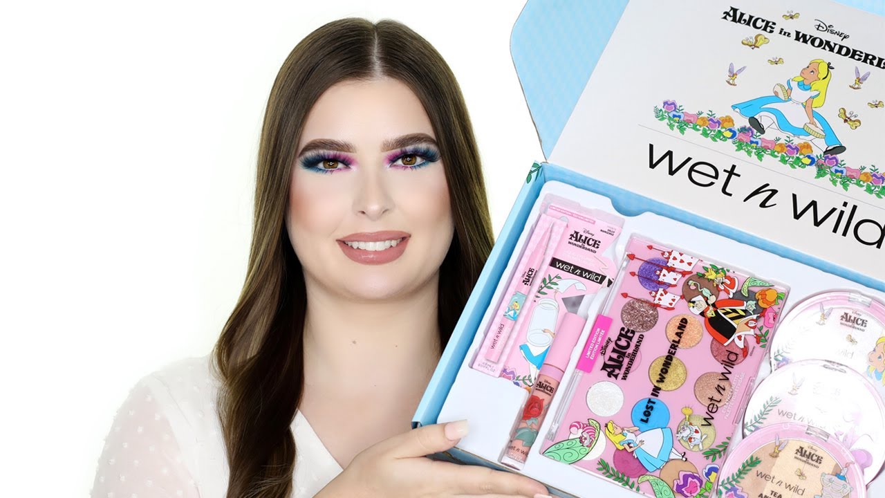 When makeup brings you all the nostalgia! Alice in Wonderland X @wetnw