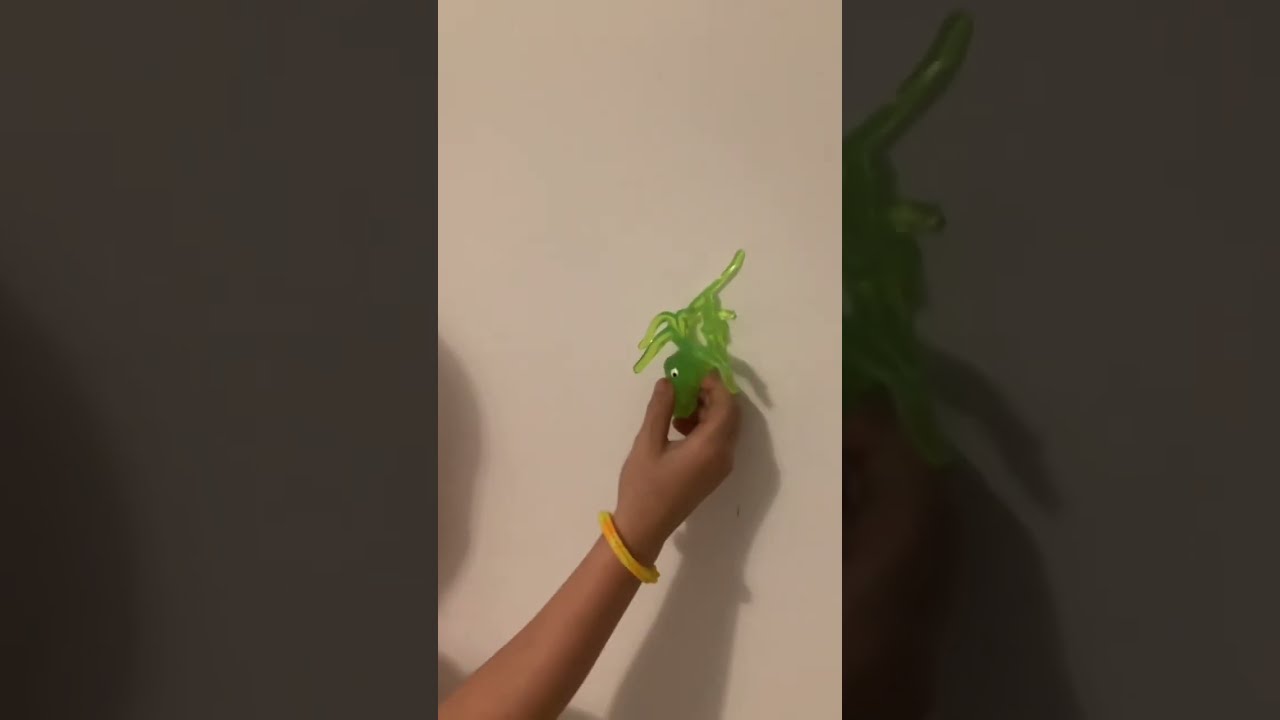 Unboxing Sticky Octopus