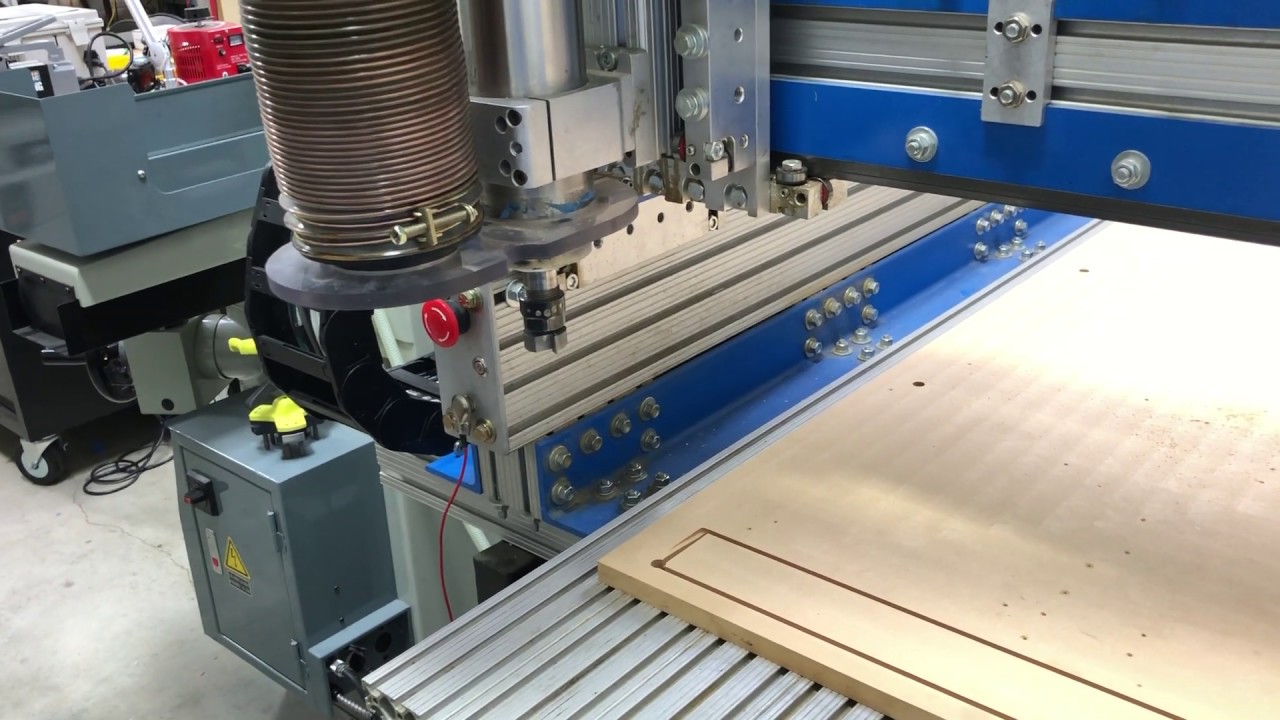 Updated CNC Router - test 1 - YouTube