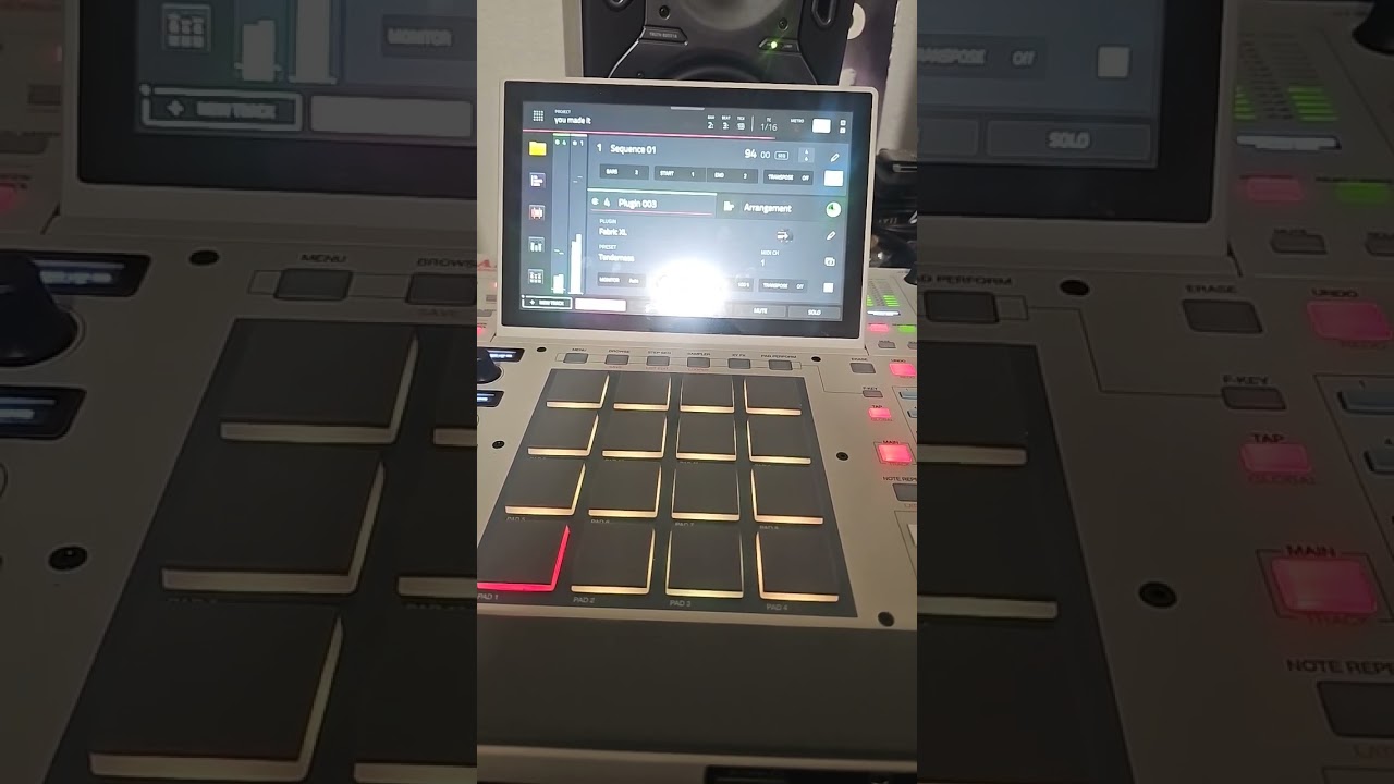 Whos still using thier Mpc X se? 