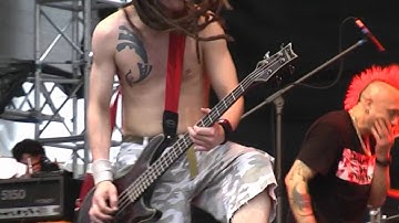 The Exploited - Beat the bastards (live 2011)