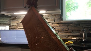 2018 Honey Harvest - Uncapping Honeycomb (2 of 5)