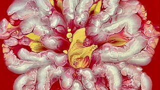 Cloudy Reverse Flower Dip in classic Christmas Colors! @NateBrightArt