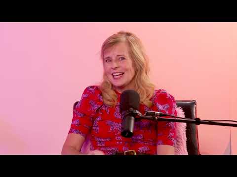 Maria Bamford Shaved Her Head for 3 Years. Here’s Why