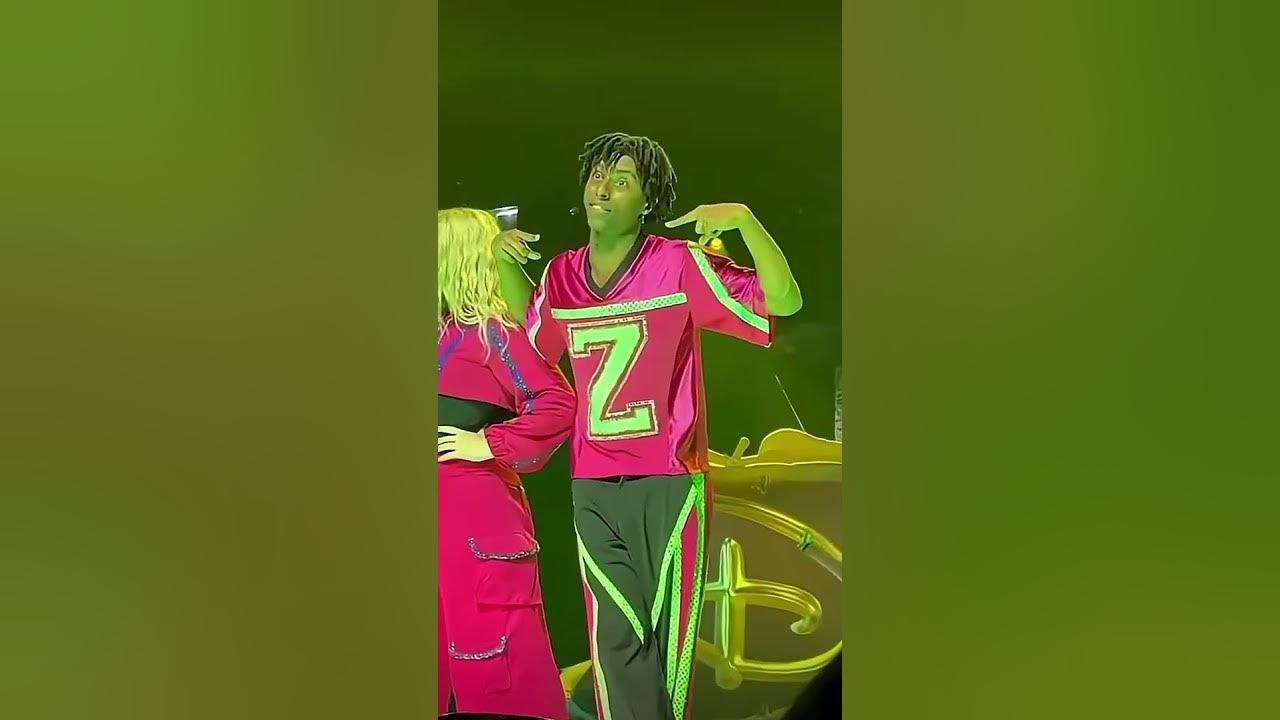 Do it like the zombies do it #youtube #disney #disneychannel