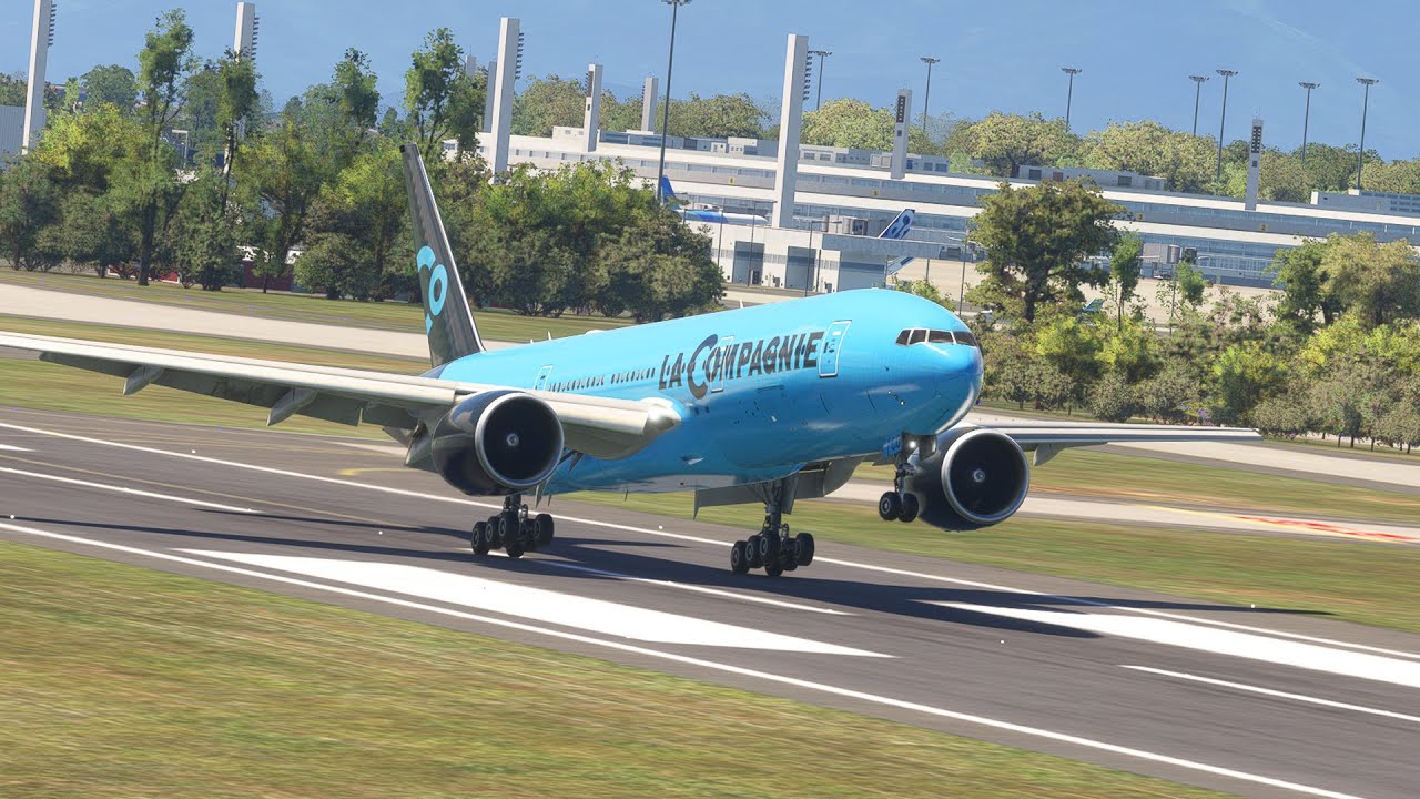 ЛУЧШЕЕ ПИЛОТОВСКОЕ МАСТЕРСТВО! Плавная посадка Boeing 777-200 в аэропорту Рио-де-Жанейро.