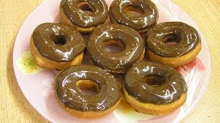 Пончики в шоколадной глазури / Chocolate-frosted doughnuts(Видео рецепт приготовления шикарных пончиков в шоколадной глазури - готовим во фритюре в посуде WOK (ВОК)...., 2010-12-12T12:53:03.000Z)