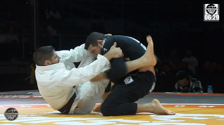 Submission Hunter Pro 68 Carlos Diego Ferreira vs ...