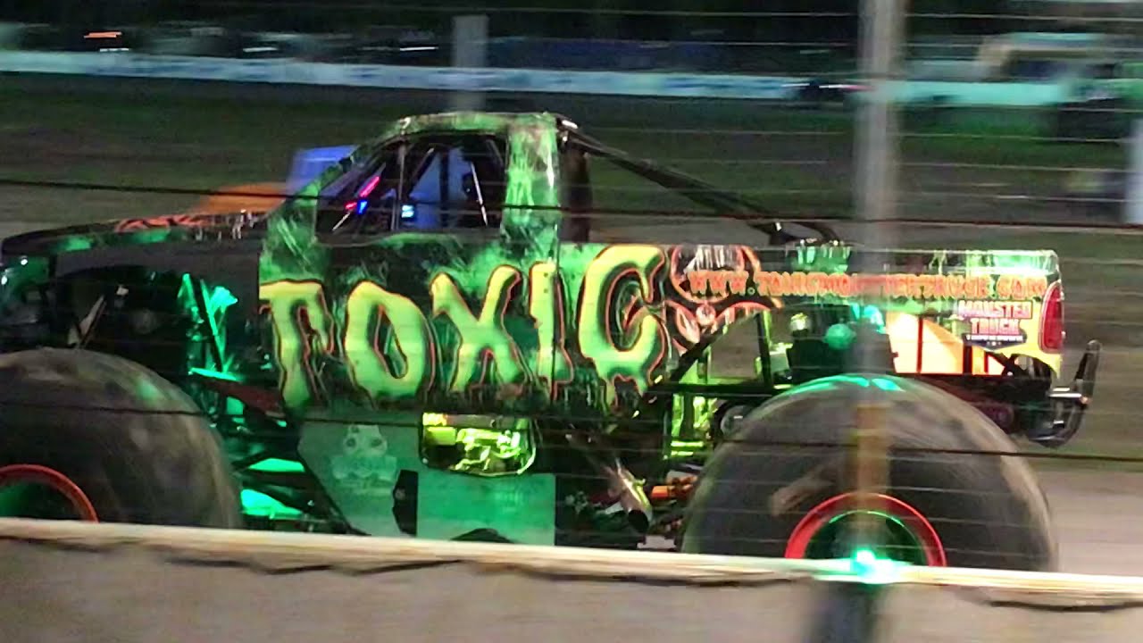 Monster Truck Throwdown Lorain 2021 Toxic Freestyle YouTube