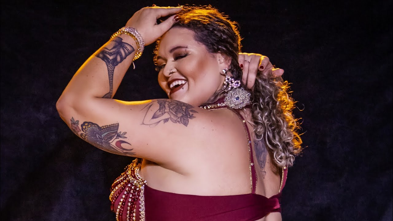 Carol Munira - “Nebtedy Menen El Hekaya” - Dumuaini Stars RJ, Rio de Janeiro, 08/11/2025