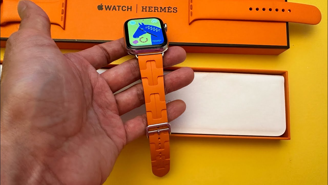 Apple Watch Hermès Single Tour Deployment Buckle Kilim Band in Orange  Rubber Unboxing 2023