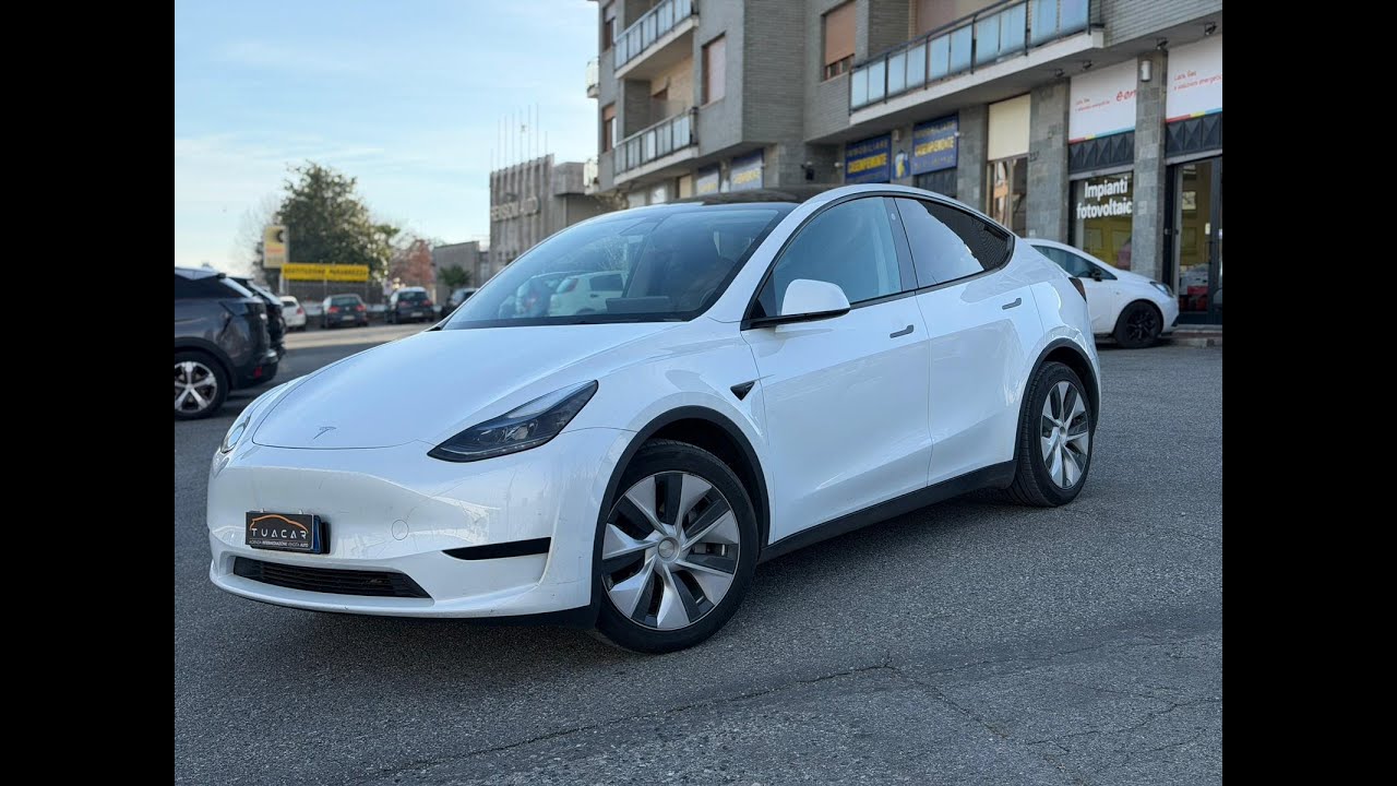 Tesla Model Y Standard Range / Standard *PROMO FINANZIAMENTO*