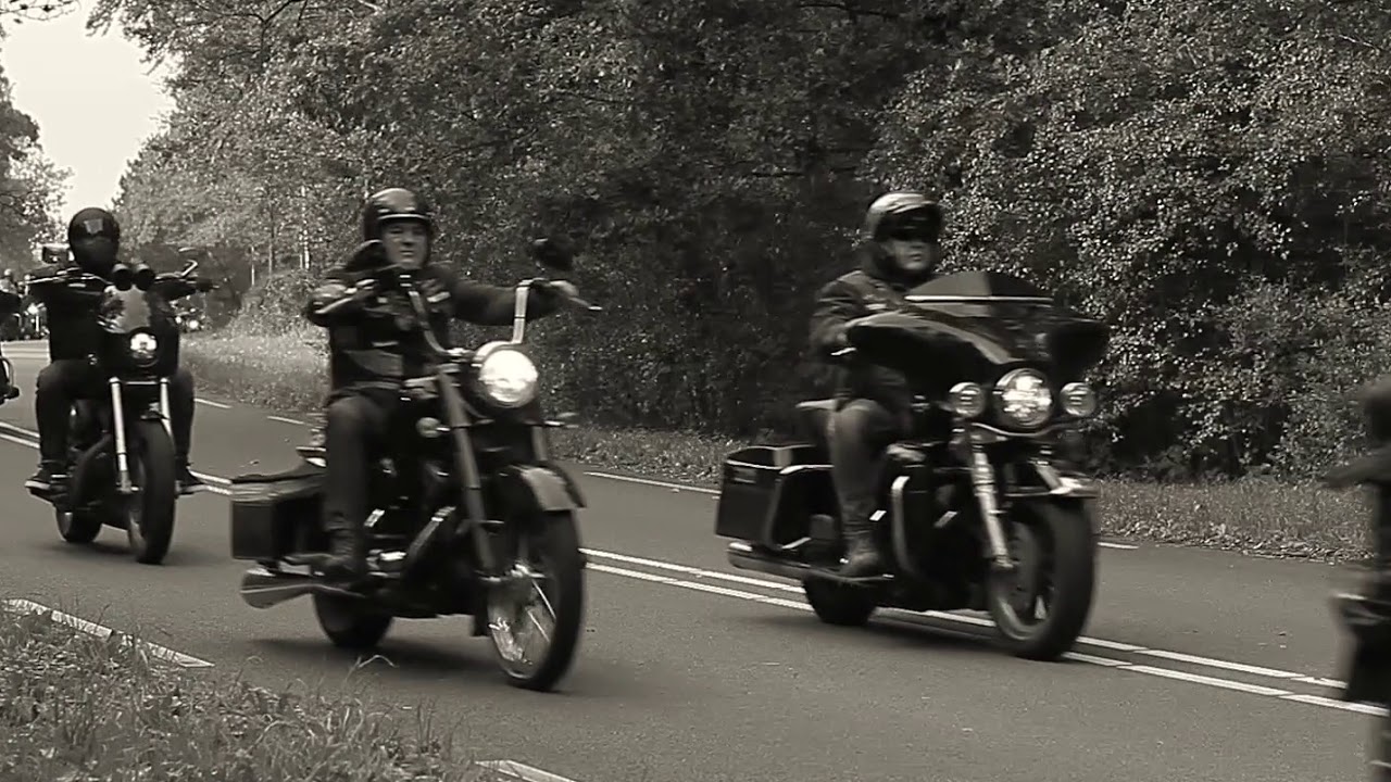 Hells Angels Ijmuiden Funeral Ride To The Westerveld Cemetery - Youtube