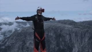 Tribute to Mike Warren - by Cairan.wmv