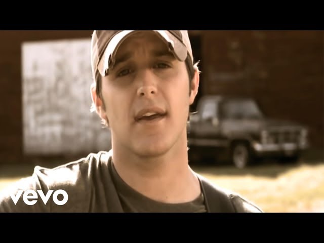 EASTON CORBIN - I'M A LITTLE MORE COUNTRY THAN THAT