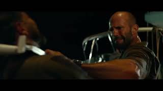 Jason Statham saves Jessica Alba and accidentally kills her husband   Mechanic Resurrection 2016 4K