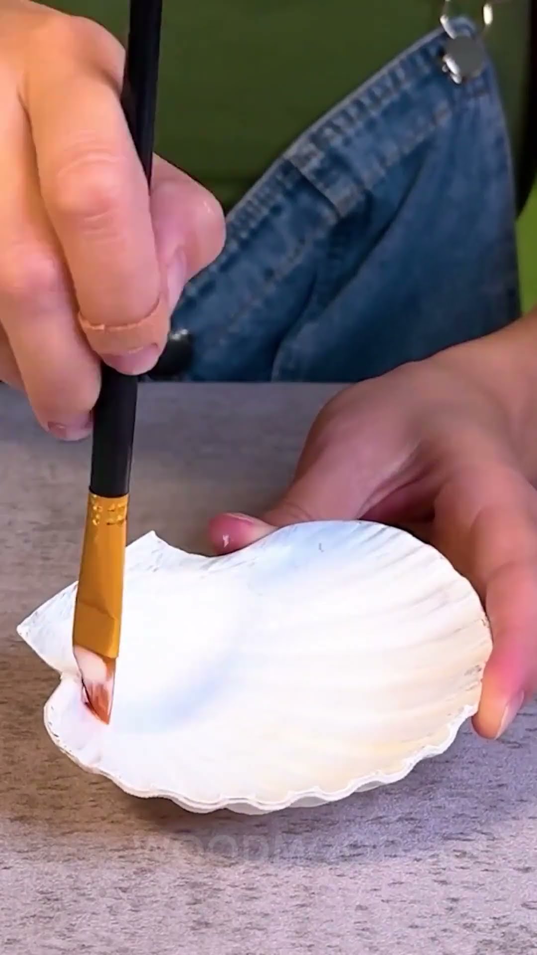 Transform Seashells into Stunning DIY Jewelry Organizers! ?✨