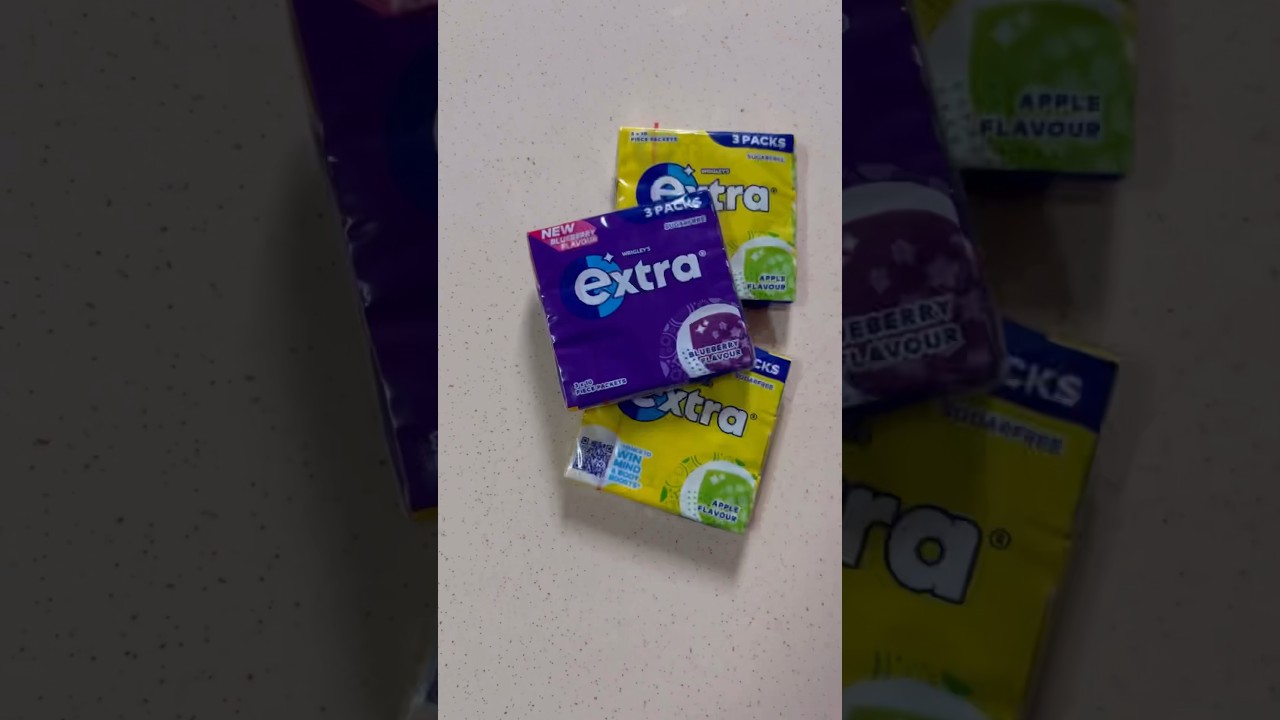 Wrigley’s Extra Chewing Gum ASMR🤤 