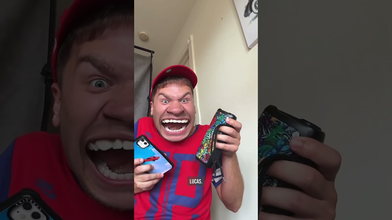 Брат раздражает брата и сестру 