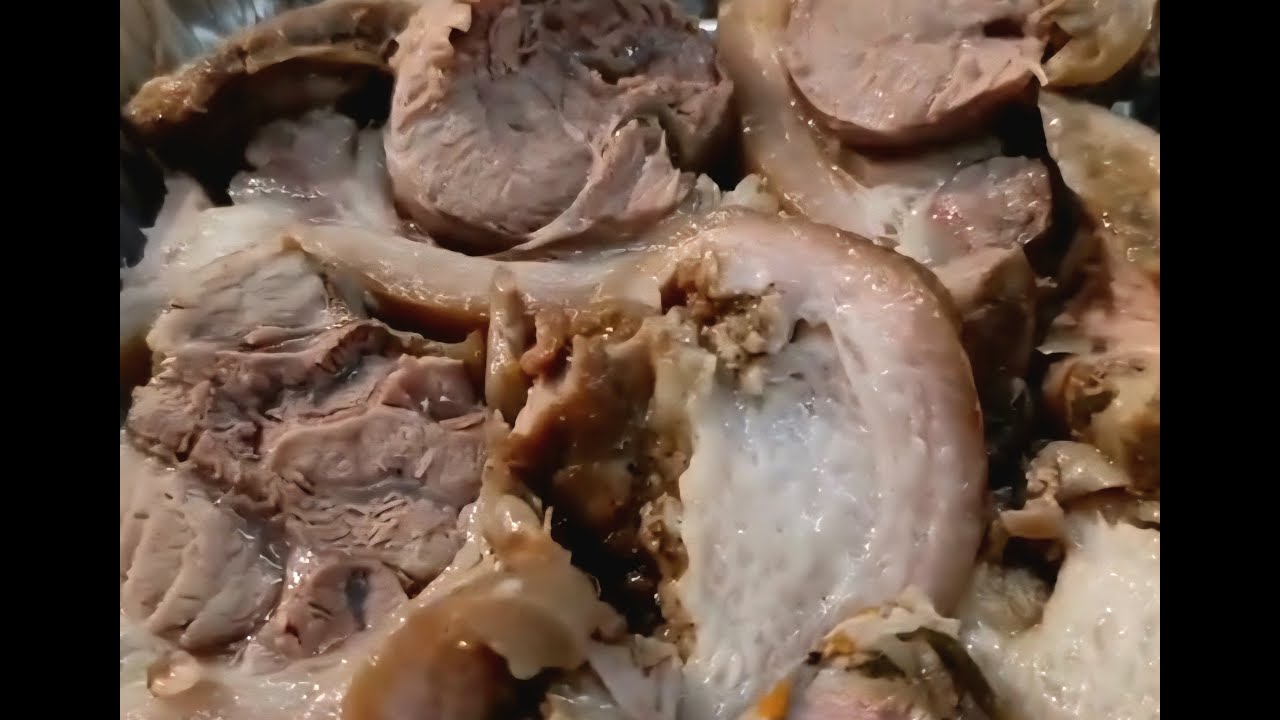 STINCO di MAIALE, o ZAMPONE (GAMBONE), RICETTA FACILE della NONNA x PRANZO o CENA. SHIN OF PIG