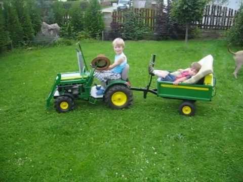 John Deere tractor for children 2