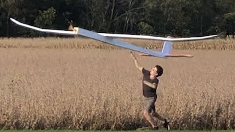 20-foot RC Motor Glider! (Full Maiden Flight)