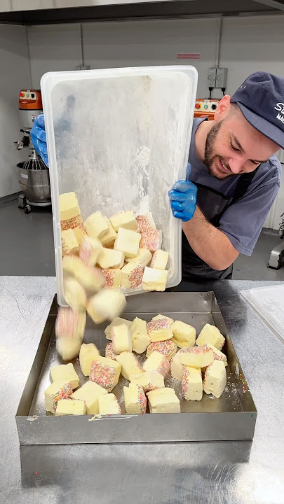 Making our most FAMOUS Flavour! 🤩