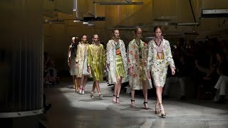 PRADA SPRING SUMMER 2016 - YouTube