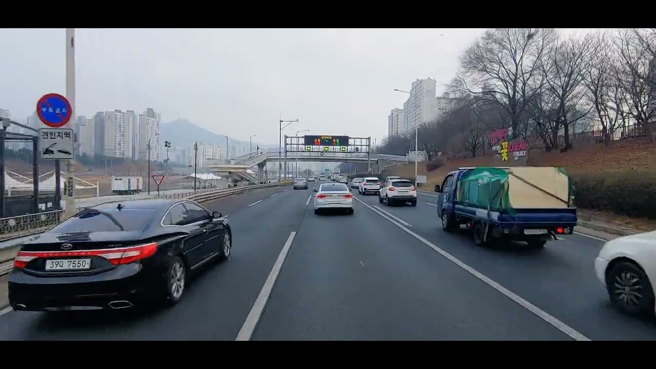 26.02.05 16:05 시원시원한 버스 고속주행 