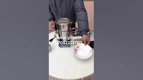 Spice grinder