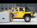 2015 Jeep Wrangler 4-door driver-side small overlap IIHS crash test