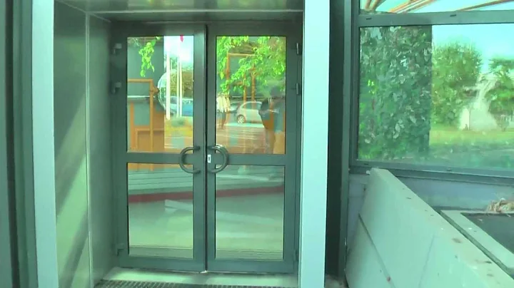 LIP DUB IMA 2011 Bordeaux Mérignac Université Bordeaux 1 Institut Maintenance Aéronautique