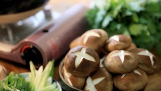 【蘿潔塔的廚房】香菇雕花技法，方法簡單，讓火鍋看起來更有 ... 