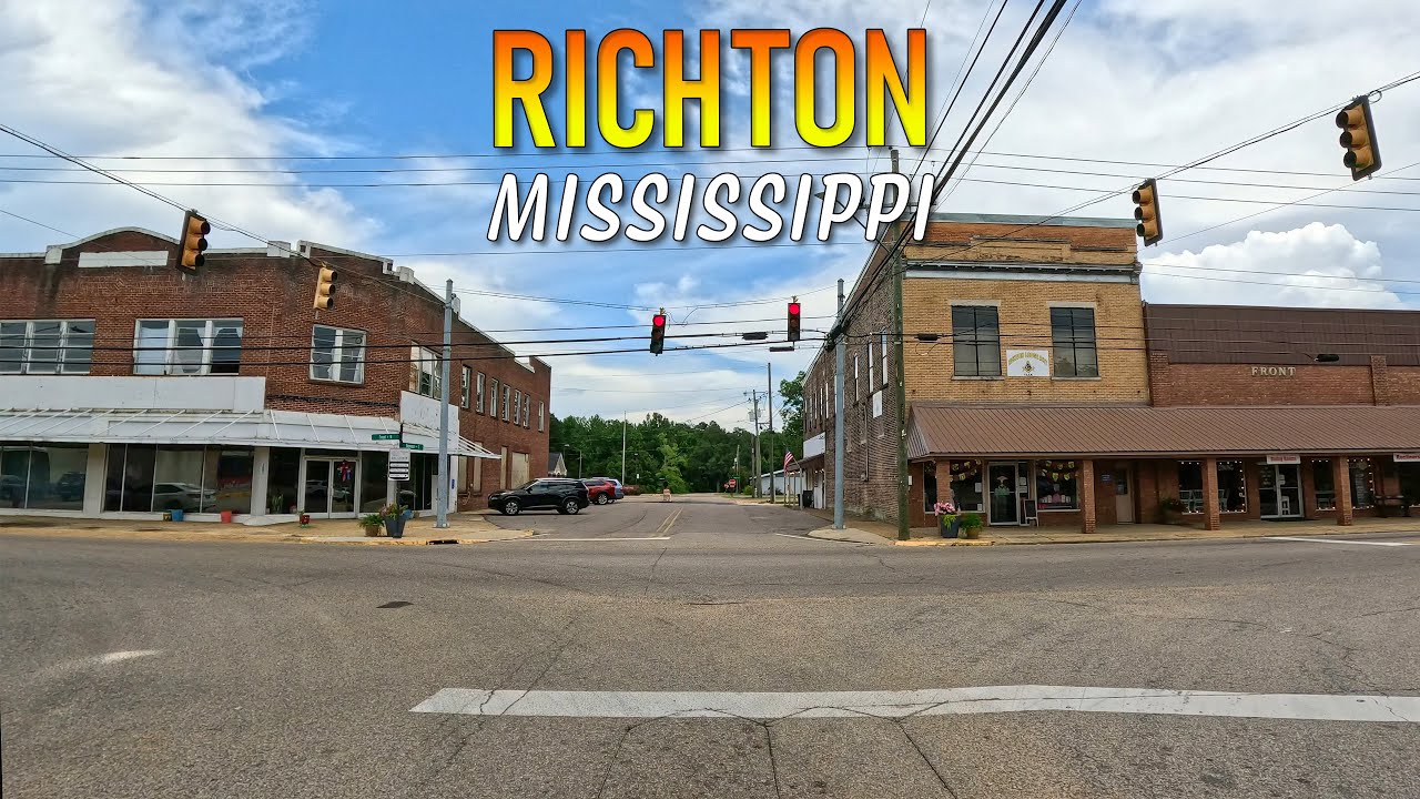 Richton Mississippi Driving Through