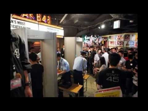 AKB48劇場とHKT48劇場とSKE48劇場とNMB48劇場　ハイタッチ会を中止　襲撃対策に金属探知機設置