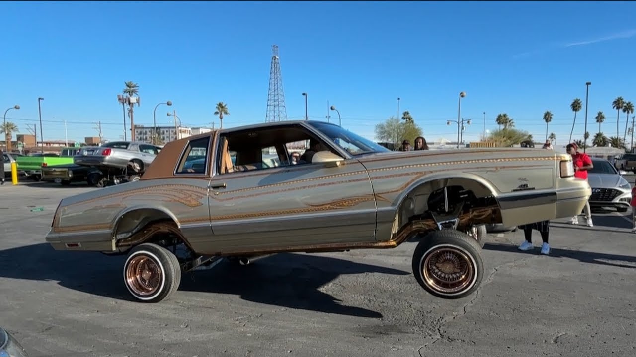 V Low Rider Bottom - HOLIDAY main image 1