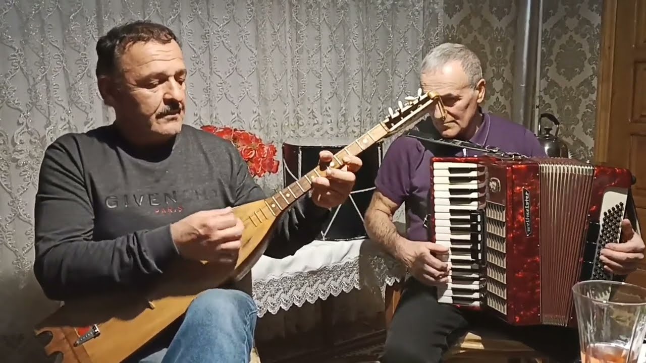 Четкие Аварские Народные Сапар Хираев и Магомеднаби Абрамов - YouTube