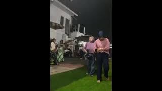 Selfi Yamma feat Ayu soraya .Harus bagaimana