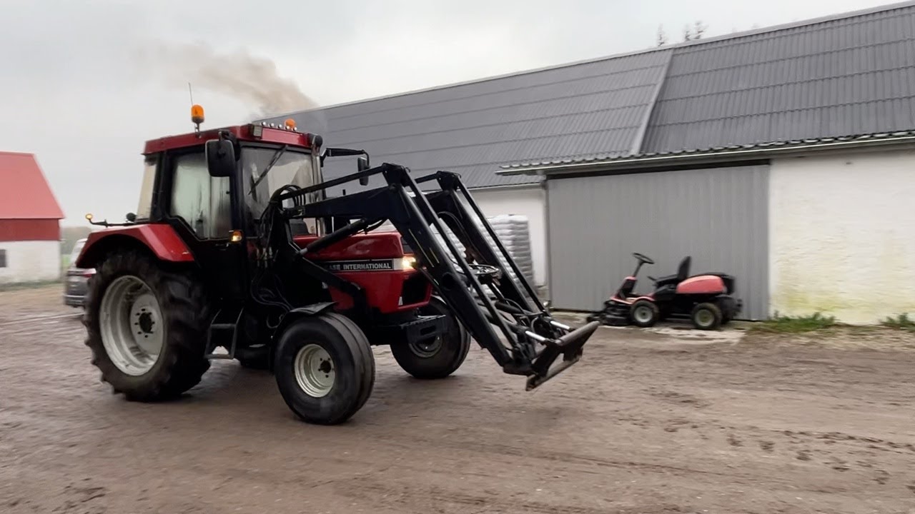 Køb Veterantraktor Case IH 845 XL Turbo med frontlæsser på Klaravik