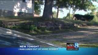 Man distracted while house burglarized