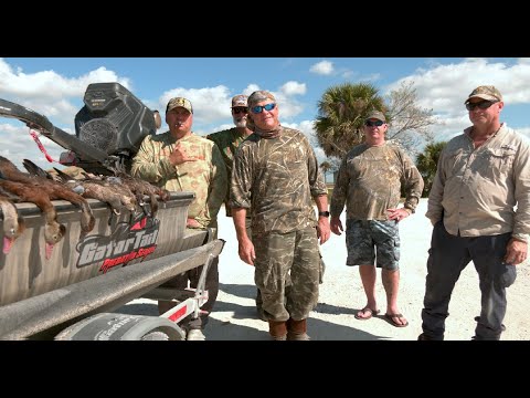 Watch Blair Wiggins Outdoors Cape Canaveral Mullet Run S2 E4