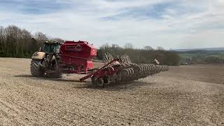 Massey Ferguson 8740s drilling linseed with 6m Sumo DTS drill