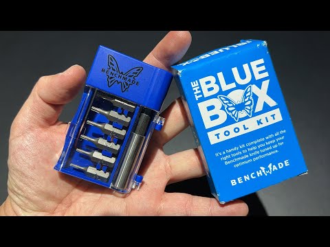 BENCHMADE THE BLUE BOX TOOL KIT / ยืม อุปกรณ์ซ่อมบำรุงชุดไขควงพกพา