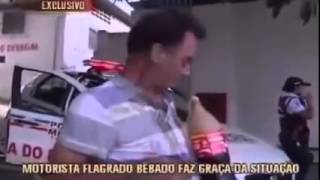 Bêbado com coca cola