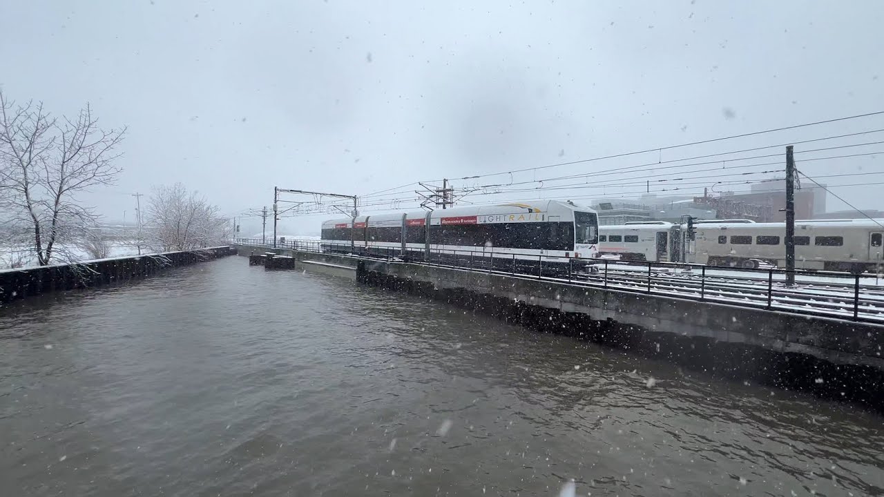 hoboken-new-jersey-hudson-bergen-light-rail-departs-at-hoboken