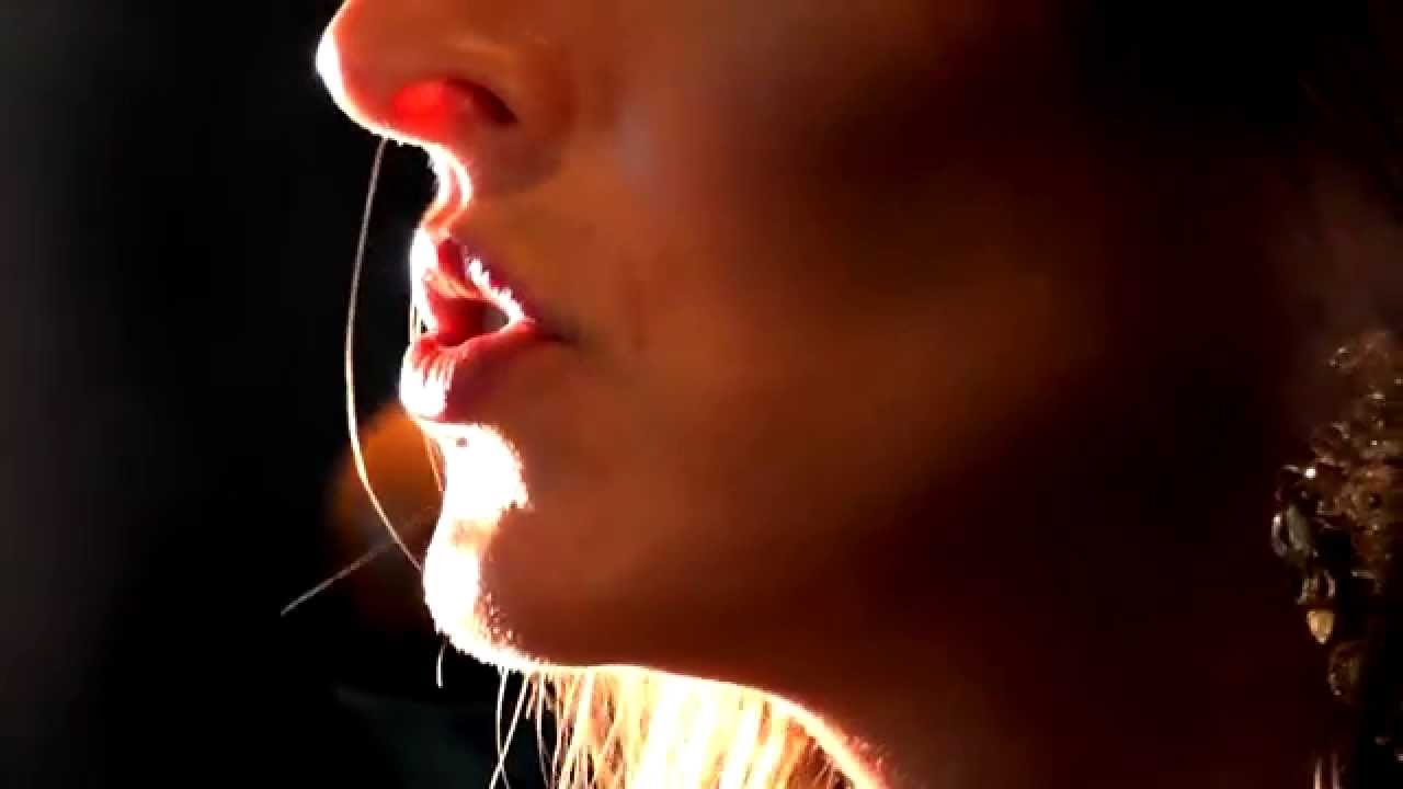 Filipa Carvalho - Venho falar dos meus medos (Fado Acácio) - Videoclip Oficial