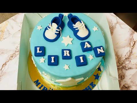 Video: Si Të Piqem Tortë