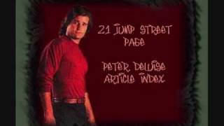 21 Jumpstreet: Doug Penhall a.k.a. Peter Deluise