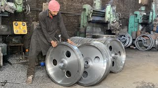 Process of Making Power Wheel To Use Thresher Machine | Metal Recycling Process in Factory