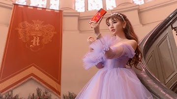 Chỉ mới debut hơn 1 năm, nữ ca sĩ 10X Amee đạt nhiều kỳ tích đáng nể